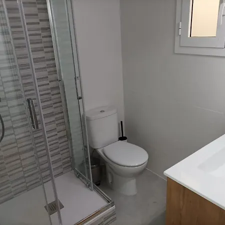 Apartment Cool! 5' To Metro. 15' To Center/beach By Metro. Santa Coloma de Gramenet