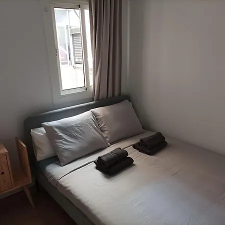 Apartamento Cool! 5' To Metro. 15' To Center/beach By Metro.